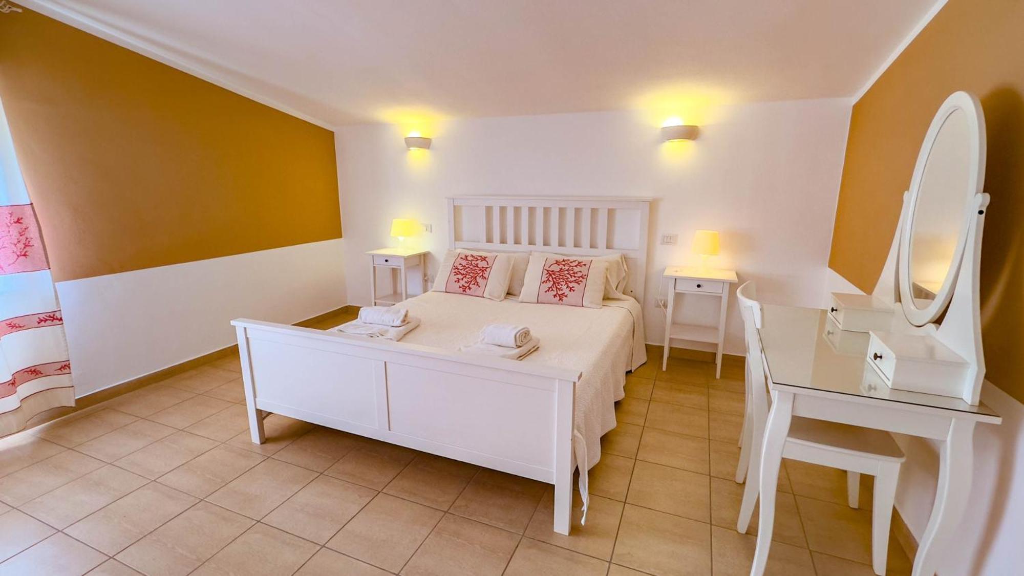 Su Recreu 'E Mare Hotel Bosa Eksteriør billede