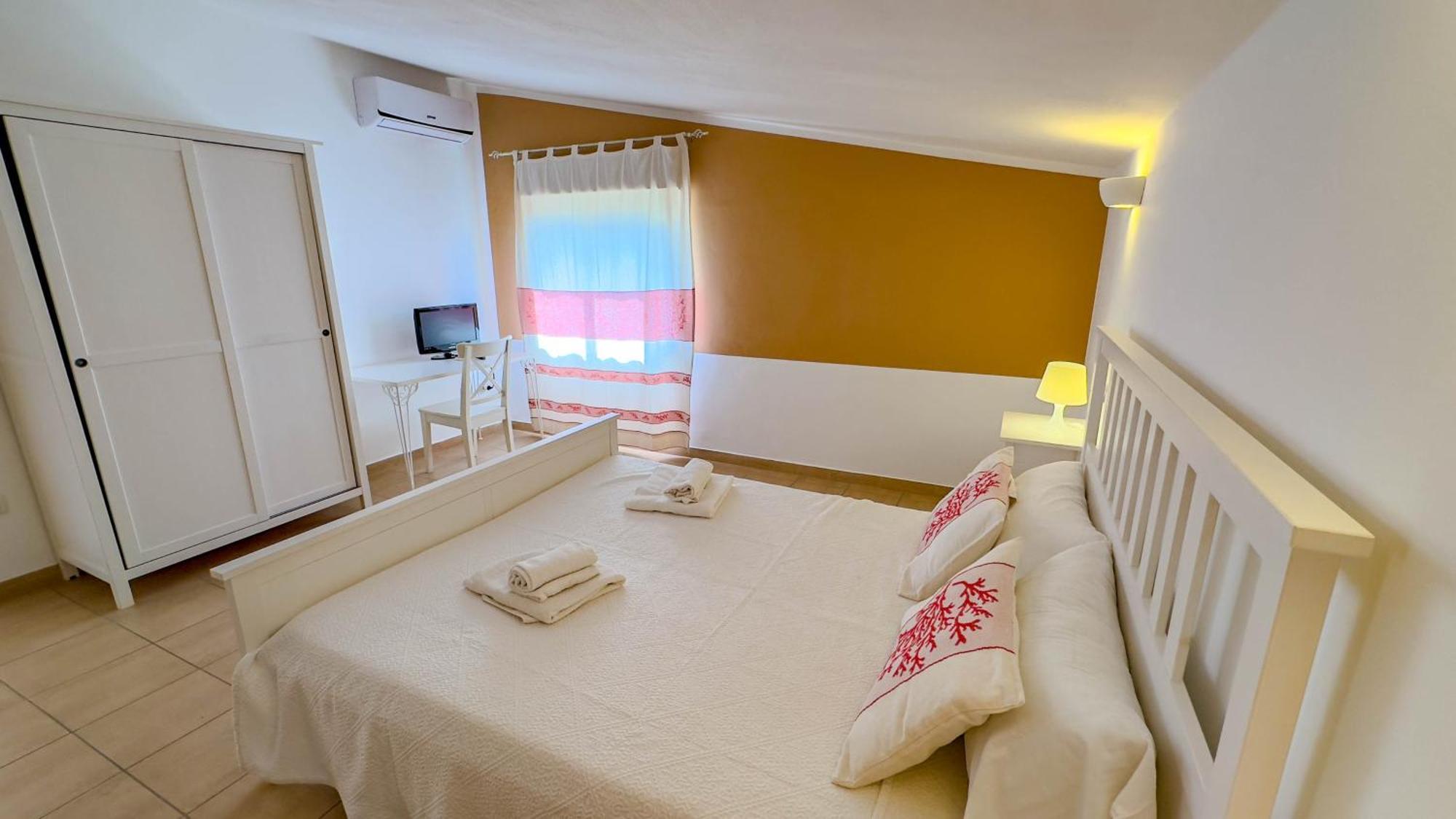 Su Recreu 'E Mare Hotel Bosa Eksteriør billede