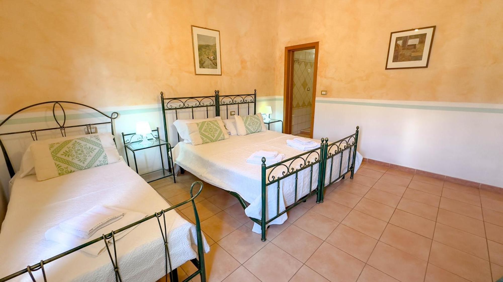 Su Recreu 'E Mare Hotel Bosa Eksteriør billede