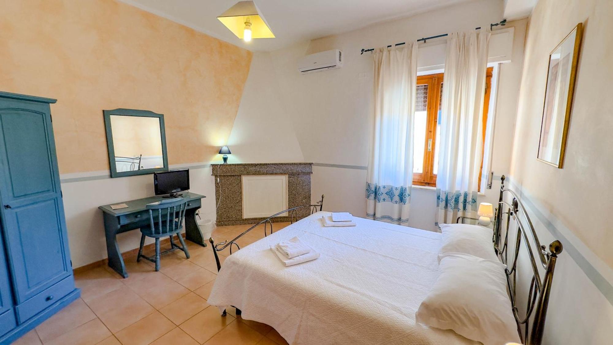 Su Recreu 'E Mare Hotel Bosa Eksteriør billede